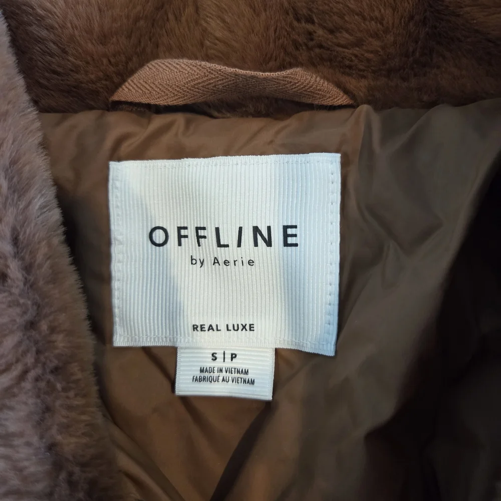 OFFLINE by Aerie Real Luxe Quilted Puffer Jacket Faux Fur Collar Brown Small - Picture 3 of 12